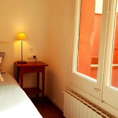 Filmoteca Sarria 1- Wifi Quiet Bright Comfi