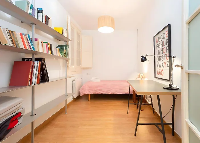 Apartamento Filmoteca Sarria 1- Wifi Quiet Bright Comfi *